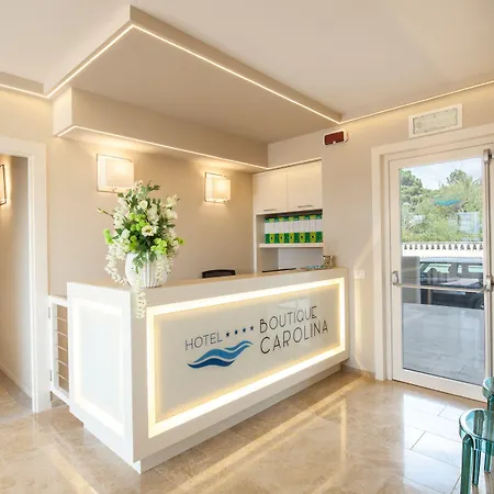 Boutique Carolina 3*